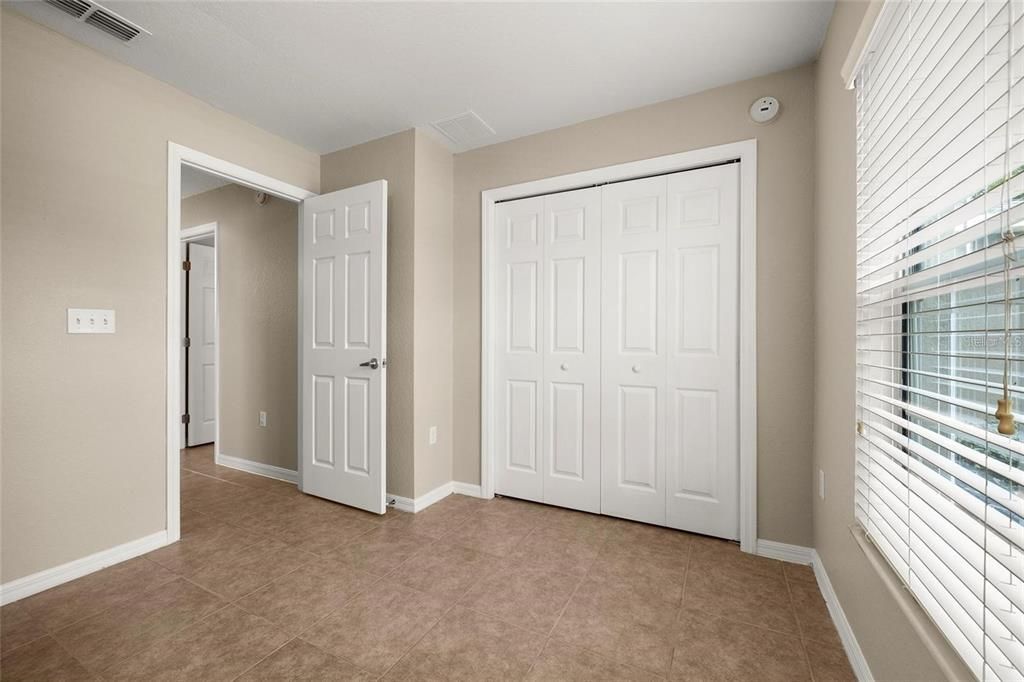 For Rent: $1,995 (3 beds, 2 baths, 1261 Square Feet)