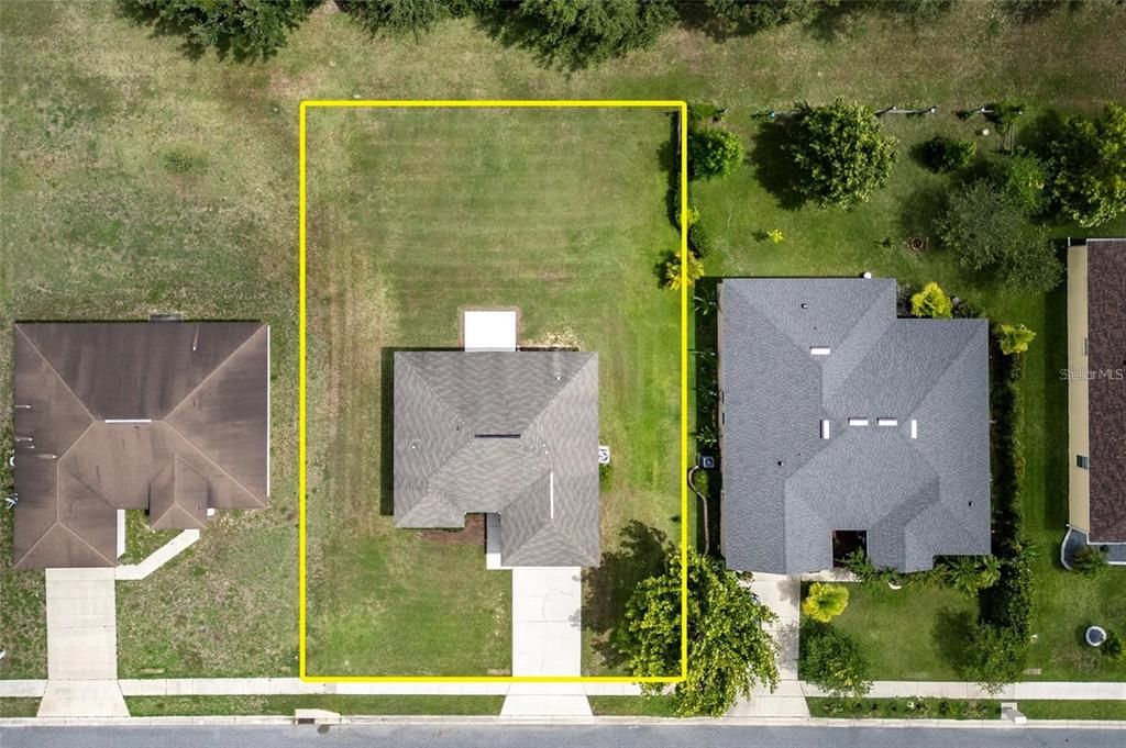 For Rent: $1,995 (3 beds, 2 baths, 1261 Square Feet)