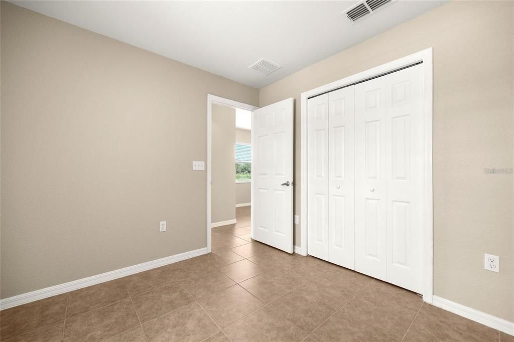 For Rent: $1,995 (3 beds, 2 baths, 1261 Square Feet)