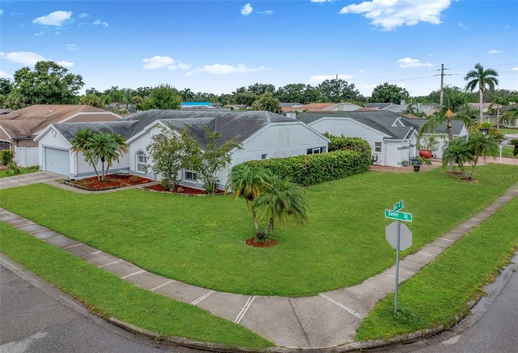 Activo con contrato: $340,000 (3 camas, 2 baños, 1787 Pies cuadrados)