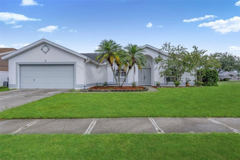 Activo con contrato: $340,000 (3 camas, 2 baños, 1787 Pies cuadrados)