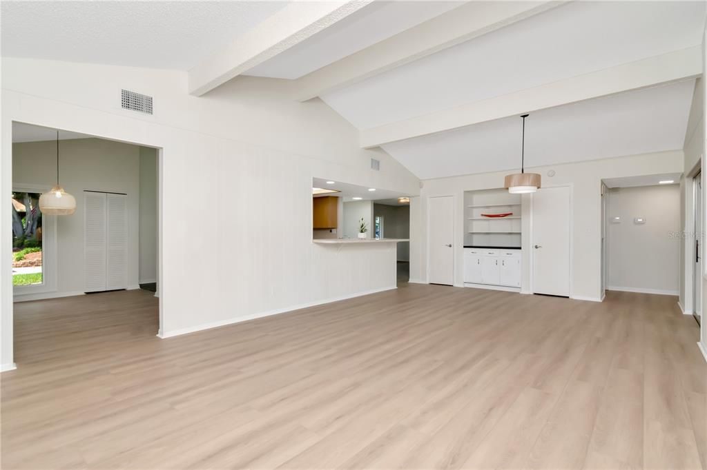 待售: $725,000 (5 贝兹, 3 浴室, 2974 平方英尺)