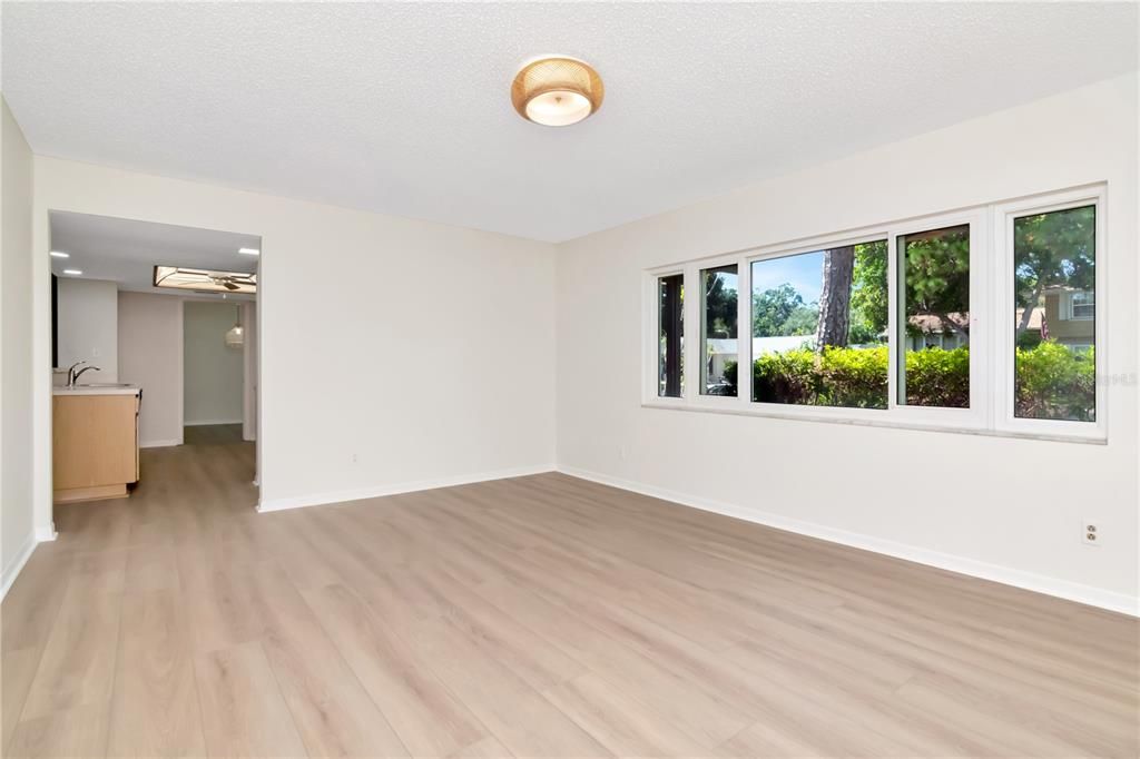 待售: $725,000 (5 贝兹, 3 浴室, 2974 平方英尺)