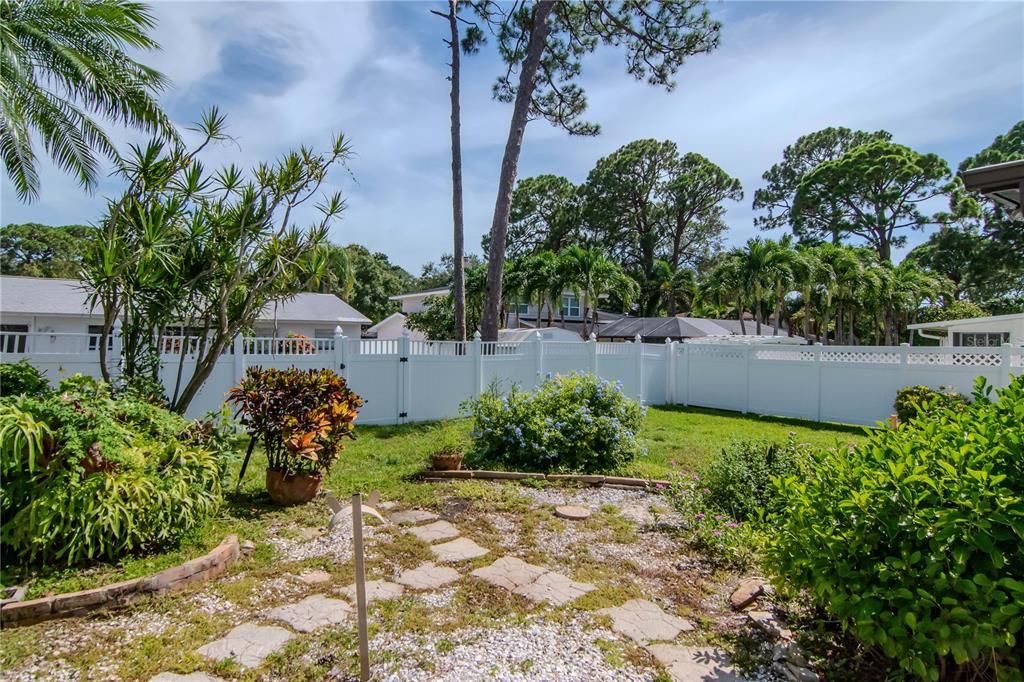 待售: $725,000 (5 贝兹, 3 浴室, 2974 平方英尺)