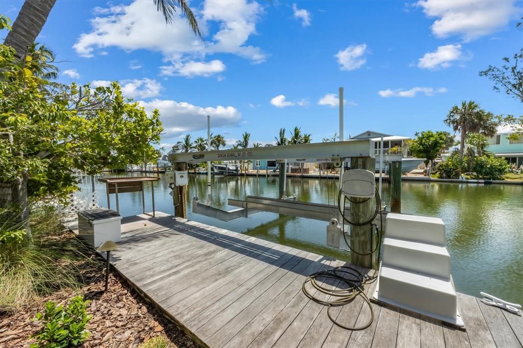 For Sale: $4,249,000 (4 beds, 4 baths, 3464 Square Feet)