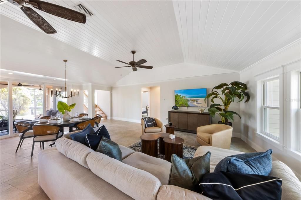 For Sale: $4,249,000 (4 beds, 4 baths, 3464 Square Feet)