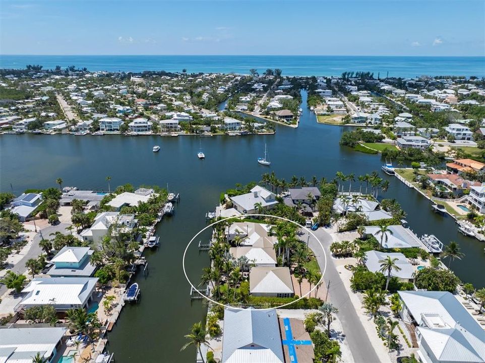 For Sale: $4,249,000 (4 beds, 4 baths, 3464 Square Feet)