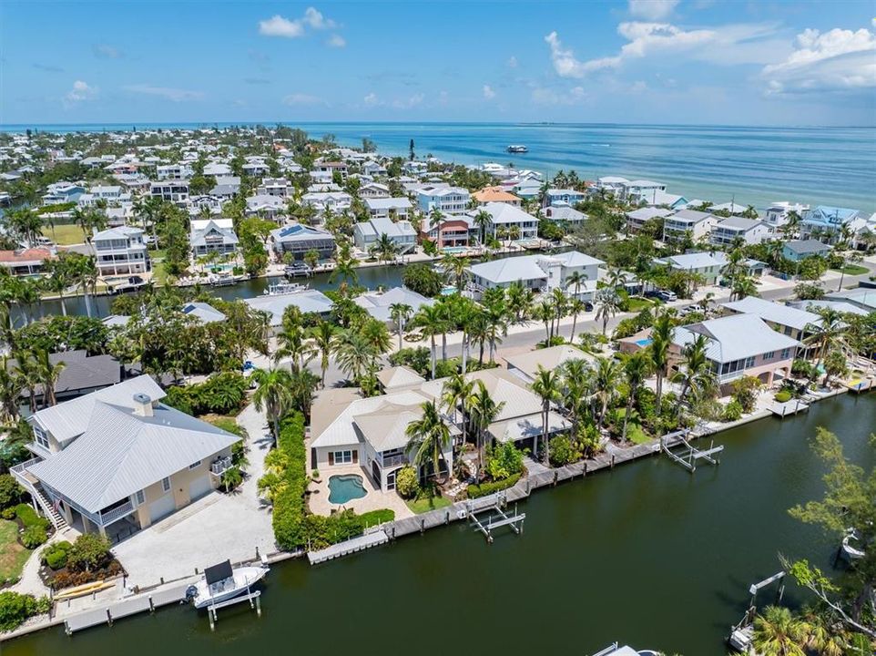 For Sale: $4,249,000 (4 beds, 4 baths, 3464 Square Feet)