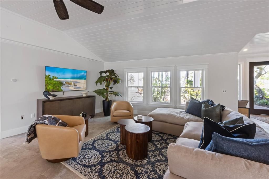 For Sale: $4,249,000 (4 beds, 4 baths, 3464 Square Feet)