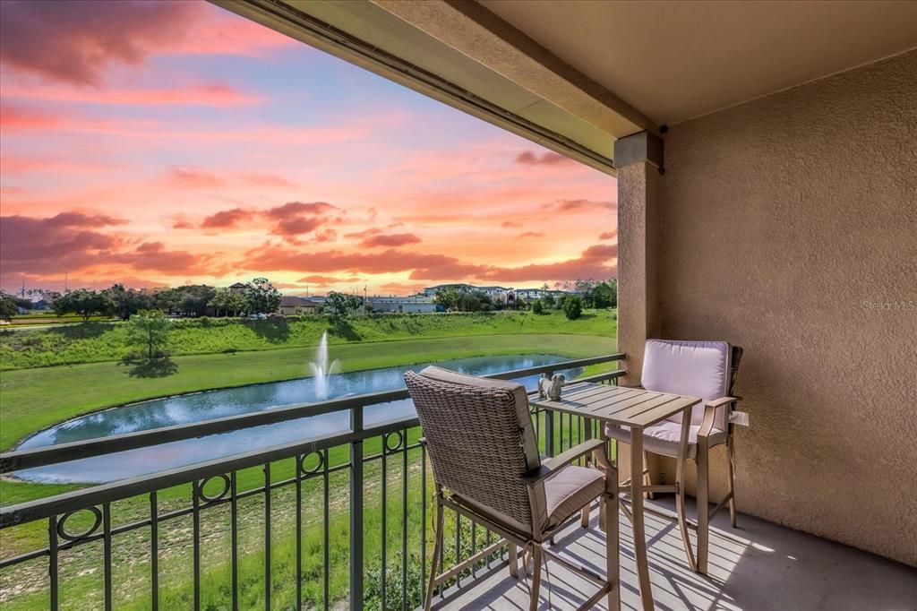 Active With Contract: $149,900 (3 beds, 3 baths, 1217 Square Feet)