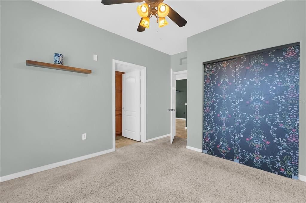 Active With Contract: $149,900 (3 beds, 3 baths, 1217 Square Feet)