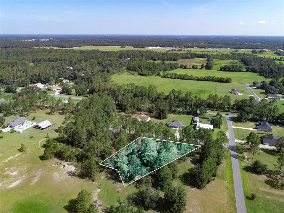 待售: $36,900 (1.00 acres)