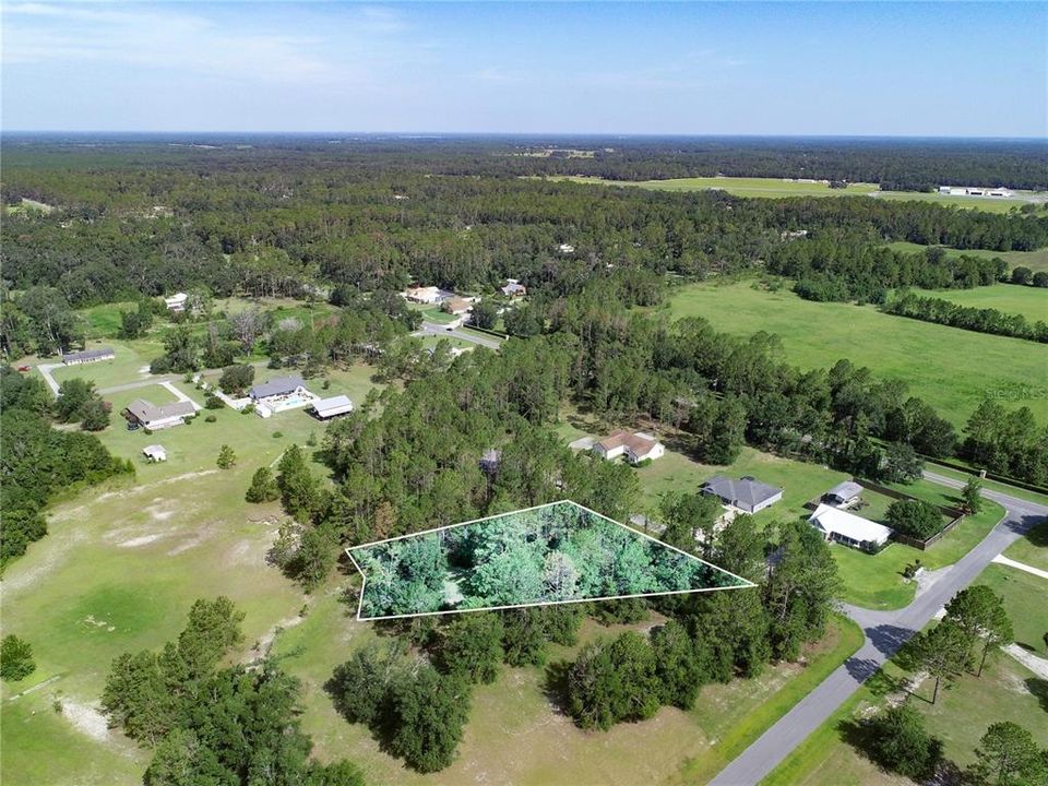 待售: $36,900 (1.00 acres)