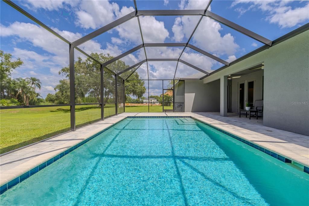 For Sale: $899,000 (4 beds, 3 baths, 3042 Square Feet)