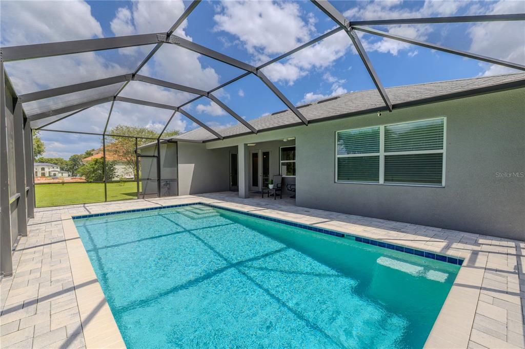 For Sale: $899,000 (4 beds, 3 baths, 3042 Square Feet)