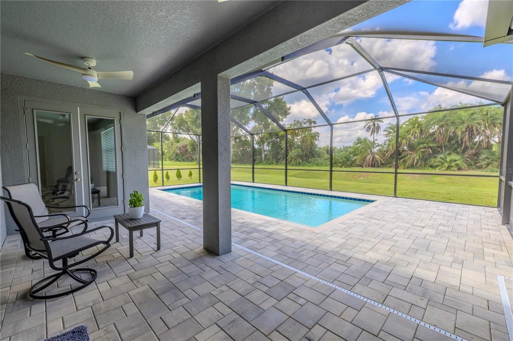 For Sale: $899,000 (4 beds, 3 baths, 3042 Square Feet)