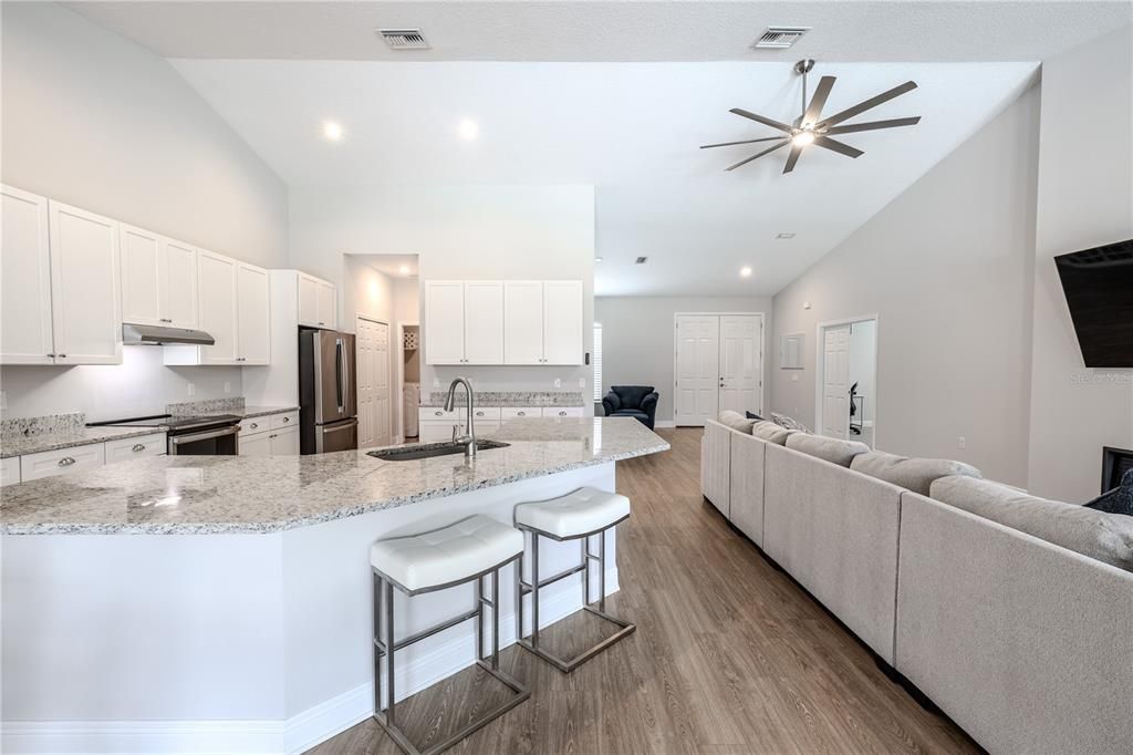 For Sale: $899,000 (4 beds, 3 baths, 3042 Square Feet)