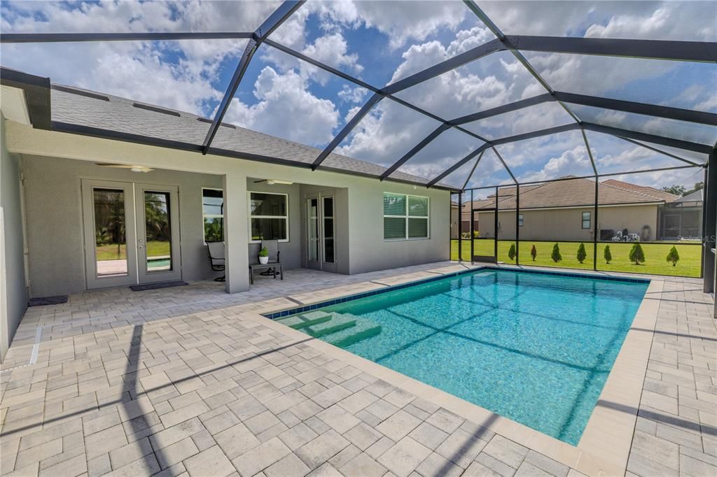 For Sale: $899,000 (4 beds, 3 baths, 3042 Square Feet)