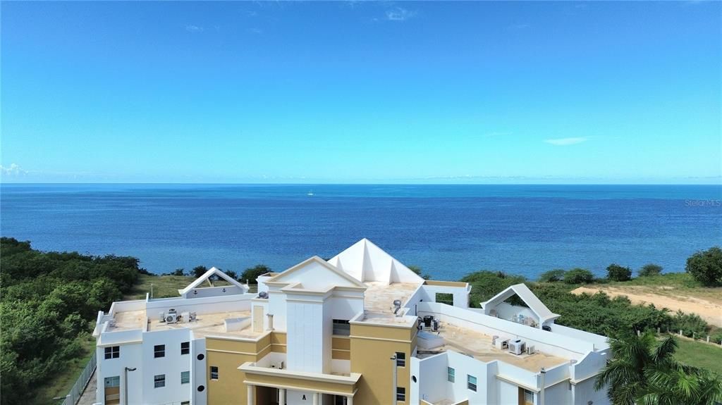 For Sale: $315,000 (2 beds, 2 baths, 983 Square Feet)