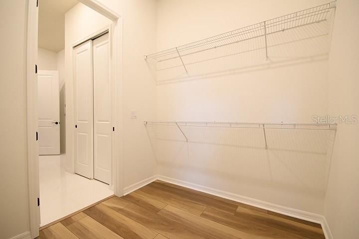 For Sale: $799,000 (4 beds, 3 baths, 2946 Square Feet)