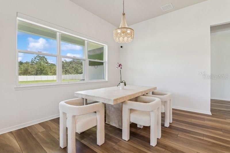 For Sale: $799,000 (4 beds, 3 baths, 2946 Square Feet)