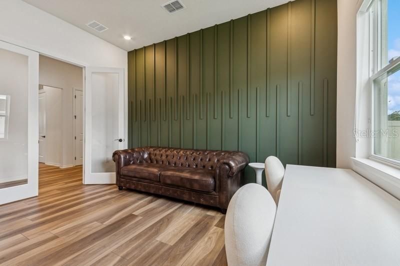 For Sale: $799,000 (4 beds, 3 baths, 2946 Square Feet)