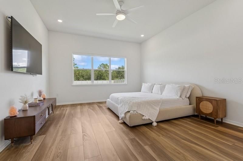 For Sale: $799,000 (4 beds, 3 baths, 2946 Square Feet)