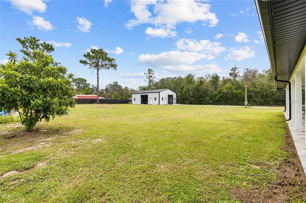 En Venta: $999,000 (3 camas, 2 baños, 2704 Pies cuadrados)