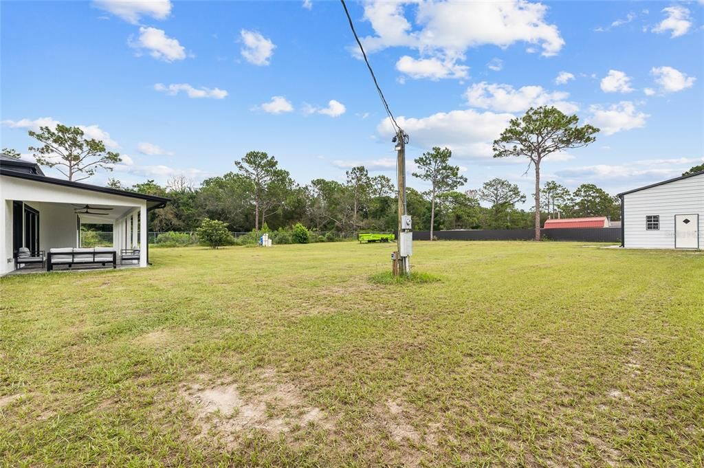 En Venta: $999,000 (3 camas, 2 baños, 2704 Pies cuadrados)