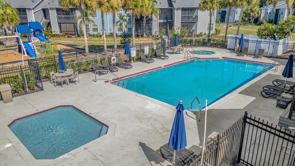 На продажу: $172,000 (1 спален, 1 ванн, 645 Квадратных фут)