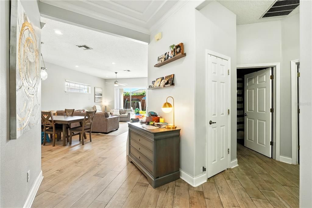 En Venta: $639,000 (3 camas, 2 baños, 1850 Pies cuadrados)