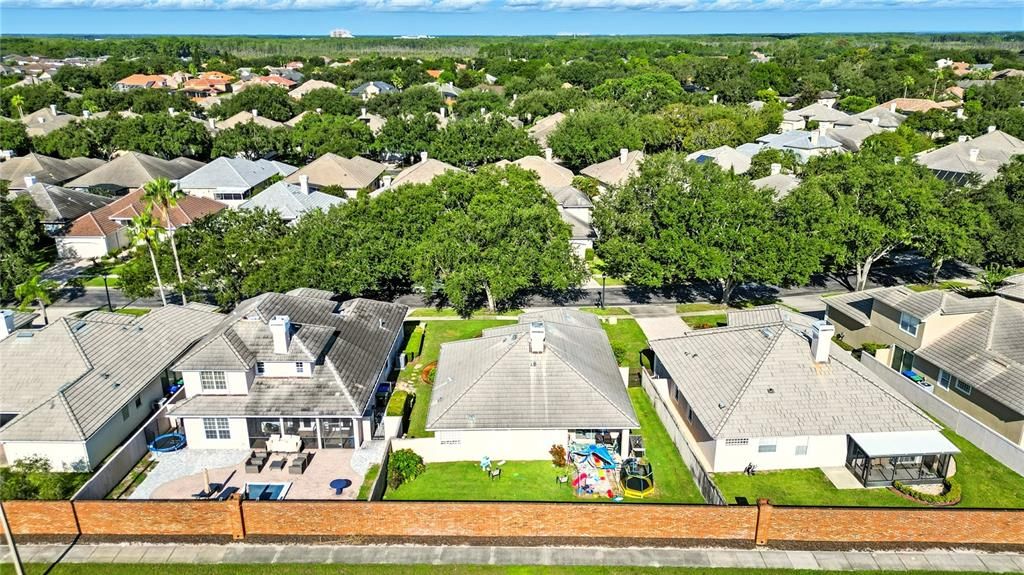 En Venta: $639,000 (3 camas, 2 baños, 1850 Pies cuadrados)