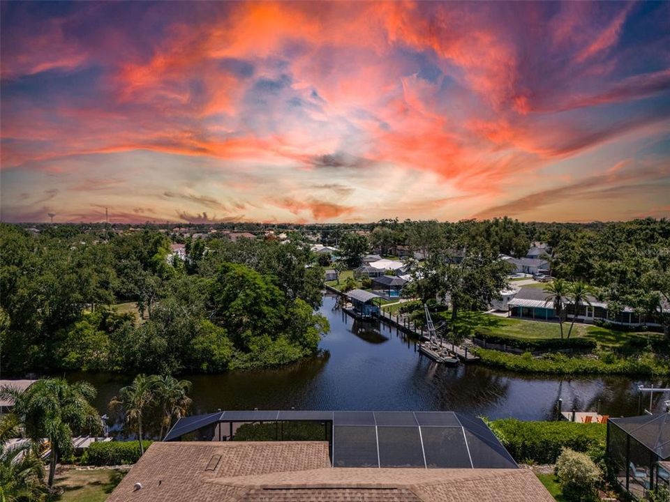 待售: $995,000 (4 贝兹, 2 浴室, 2267 平方英尺)