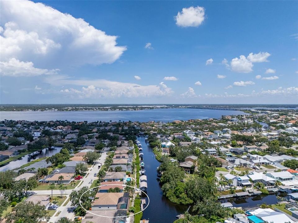 待售: $995,000 (4 贝兹, 2 浴室, 2267 平方英尺)