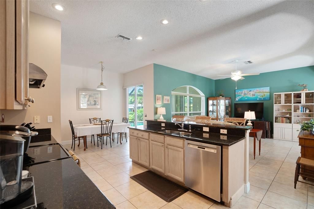 待售: $995,000 (4 贝兹, 2 浴室, 2267 平方英尺)