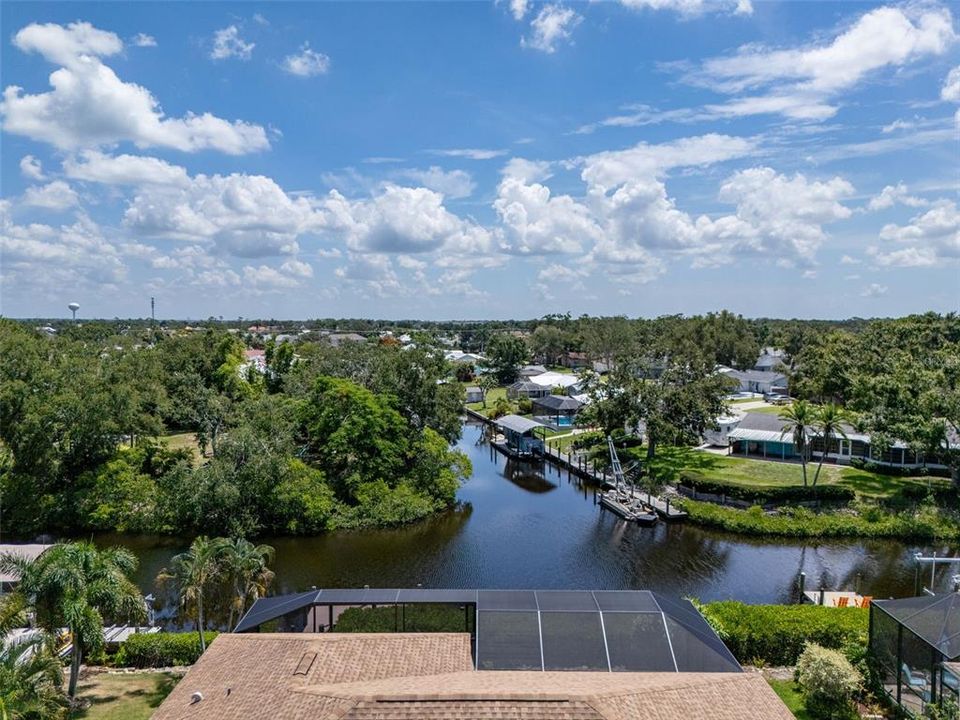 待售: $995,000 (4 贝兹, 2 浴室, 2267 平方英尺)