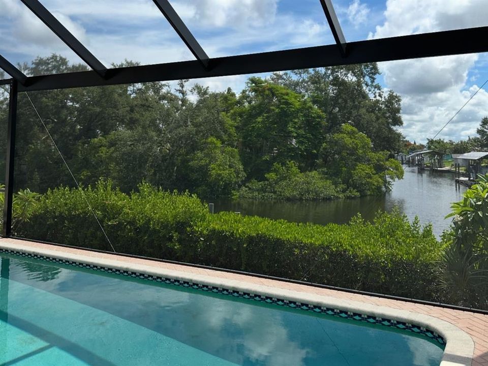 待售: $995,000 (4 贝兹, 2 浴室, 2267 平方英尺)