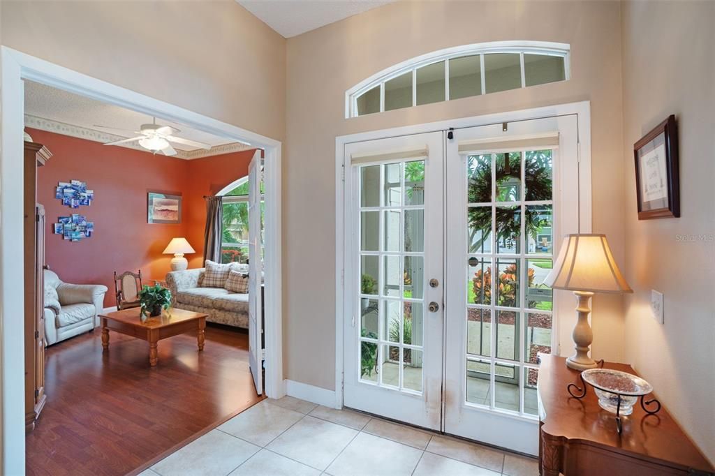 待售: $995,000 (4 贝兹, 2 浴室, 2267 平方英尺)