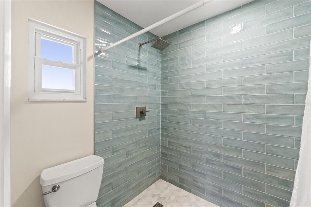 For Sale: $540,000 (3 beds, 2 baths, 1360 Square Feet)