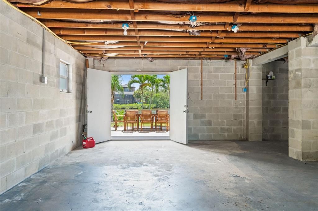 For Sale: $540,000 (3 beds, 2 baths, 1360 Square Feet)