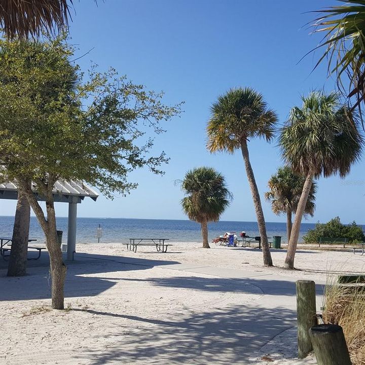 For Sale: $540,000 (3 beds, 2 baths, 1360 Square Feet)