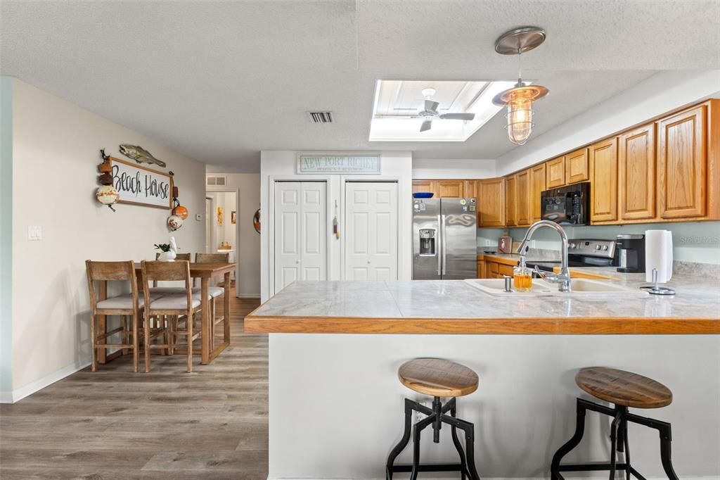 For Sale: $540,000 (3 beds, 2 baths, 1360 Square Feet)