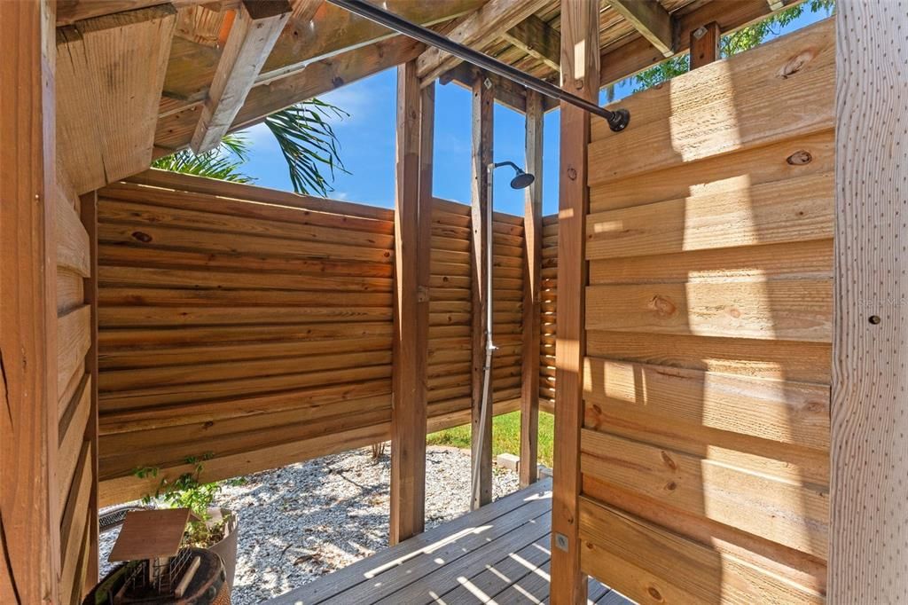 For Sale: $540,000 (3 beds, 2 baths, 1360 Square Feet)