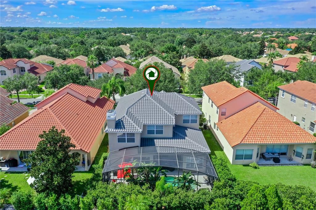 Под контрактом: $934,900 (4 спален, 3 ванн, 3938 Квадратных фут)