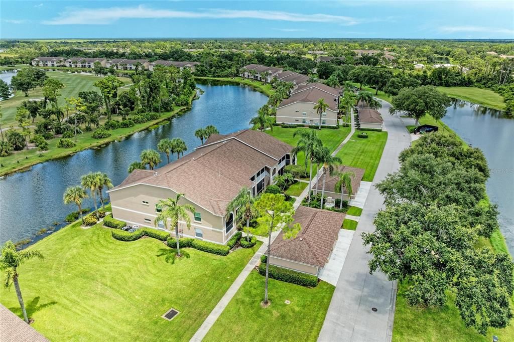 For Rent: $4,200 (2 beds, 2 baths, 1324 Square Feet)