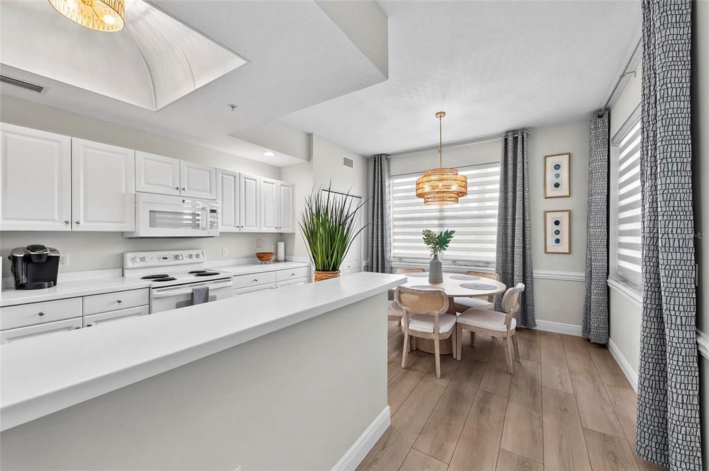 For Rent: $4,200 (2 beds, 2 baths, 1324 Square Feet)