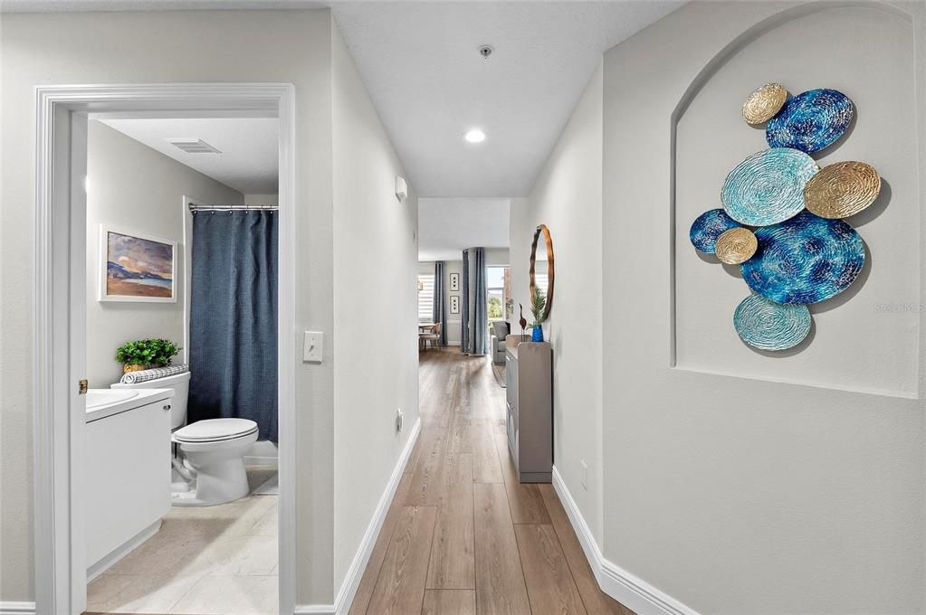 For Rent: $4,200 (2 beds, 2 baths, 1324 Square Feet)