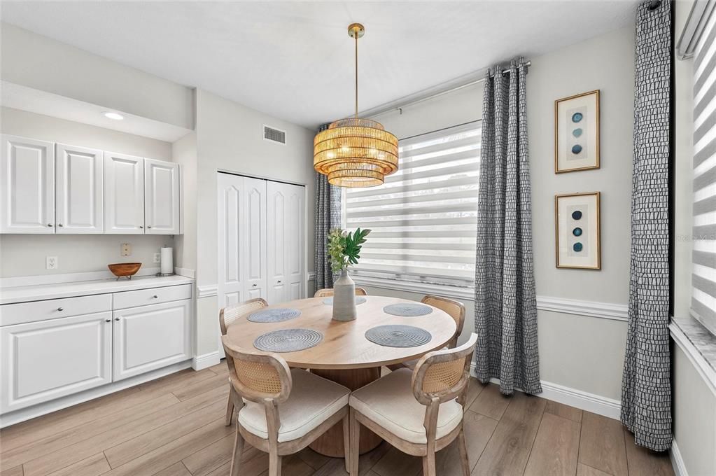 For Rent: $4,200 (2 beds, 2 baths, 1324 Square Feet)