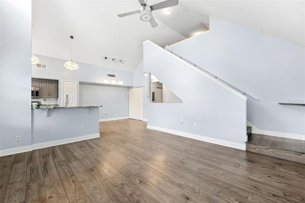 Activo con contrato: $219,000 (1 camas, 1 baños, 1132 Pies cuadrados)