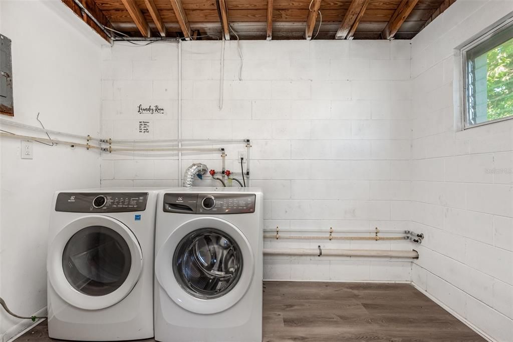 En Venta: $240,000 (3 camas, 1 baños, 1008 Pies cuadrados)